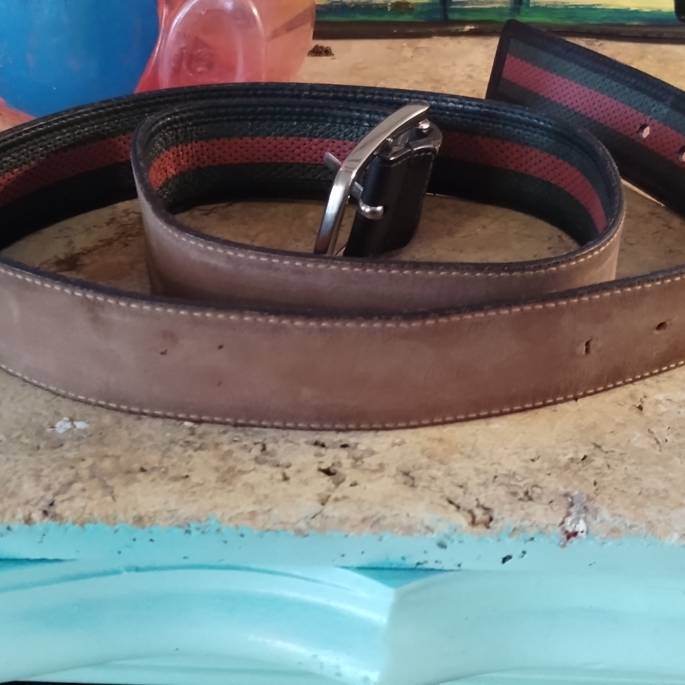 Gucci - Picture 3 of 4